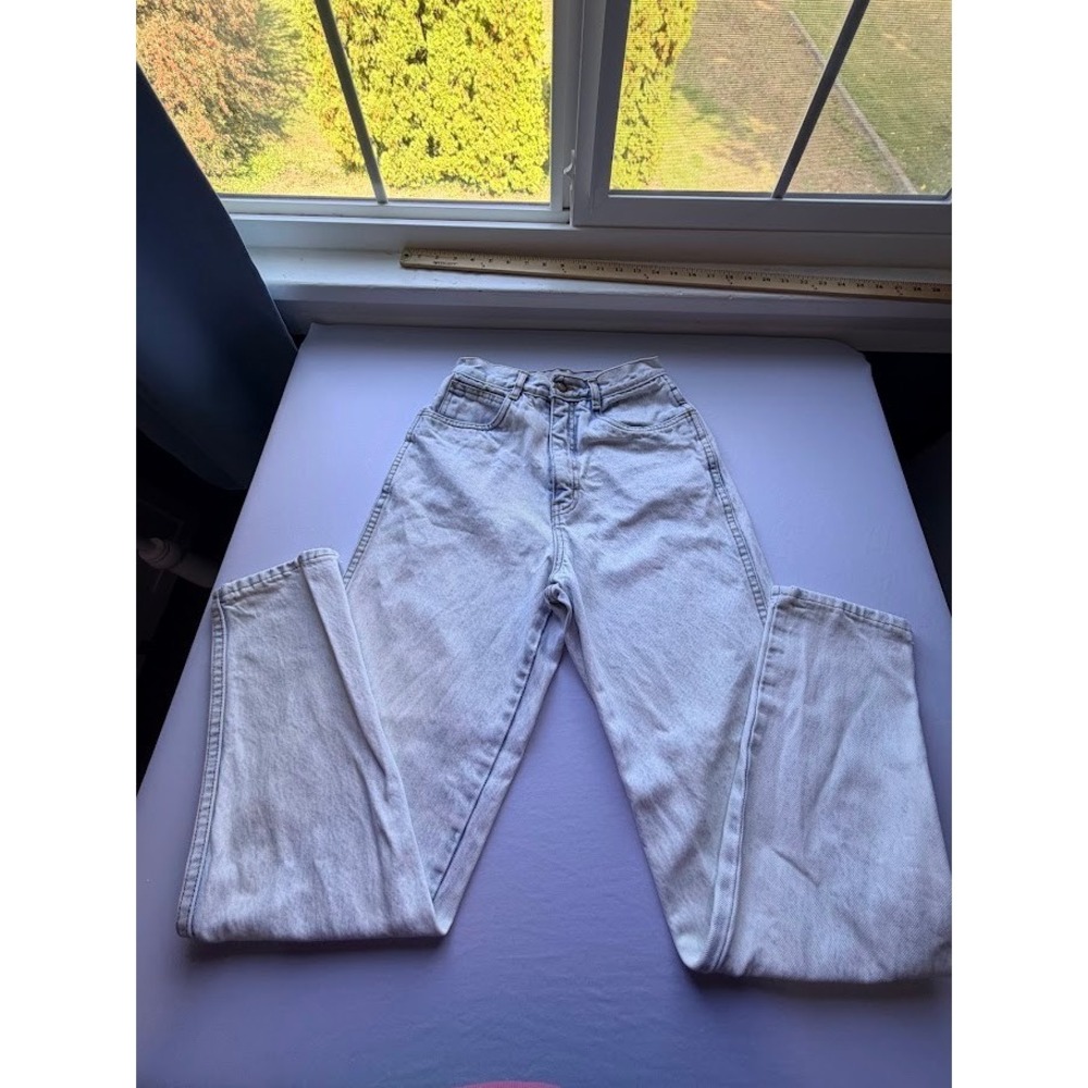 VTG High Waisted Acid Washed Denim by Bill Blass Straight Leg Size 6